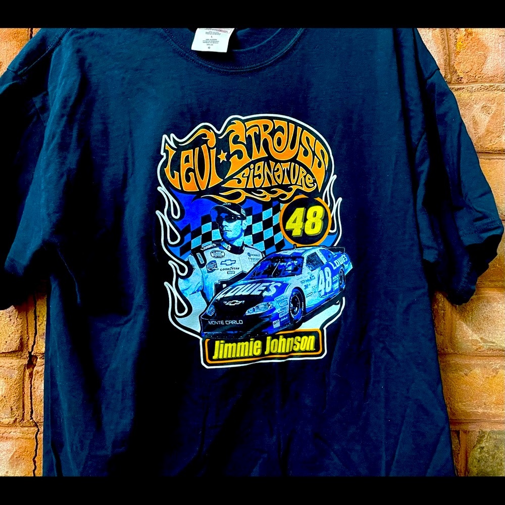 Levi Racing Tee - Picture 4 of 5